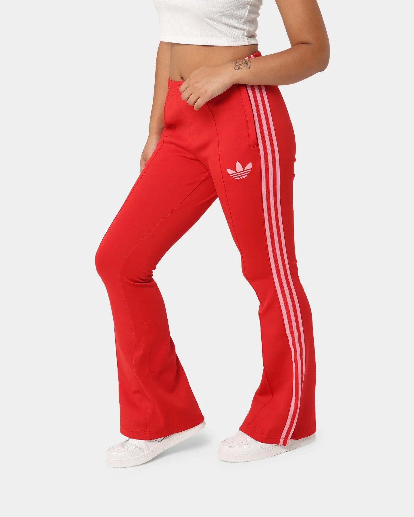 Adidas Adicolor Women's Flared Trackpants Scarlet