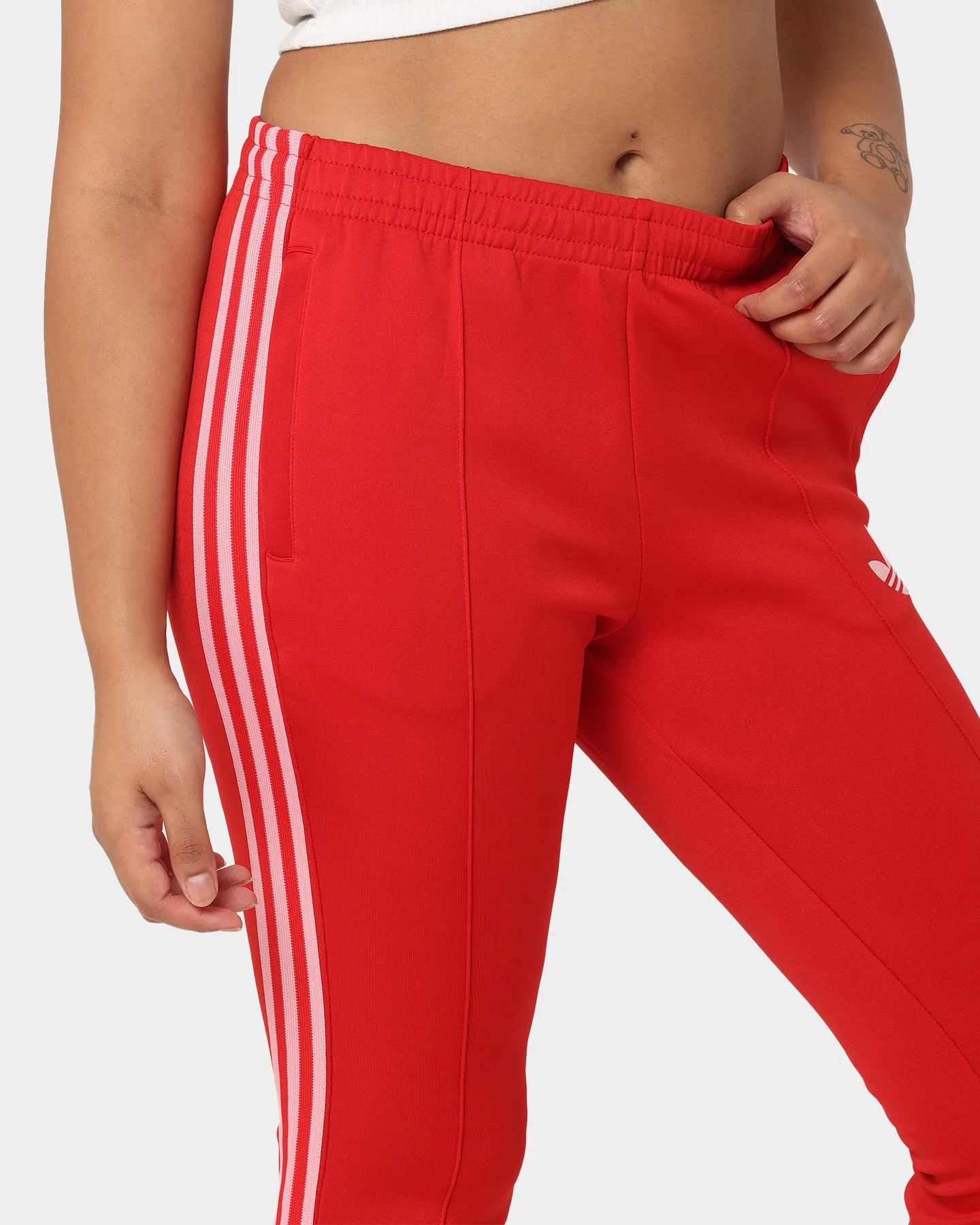 Adidas Adicolor Women's Flared Trackpants Scarlet