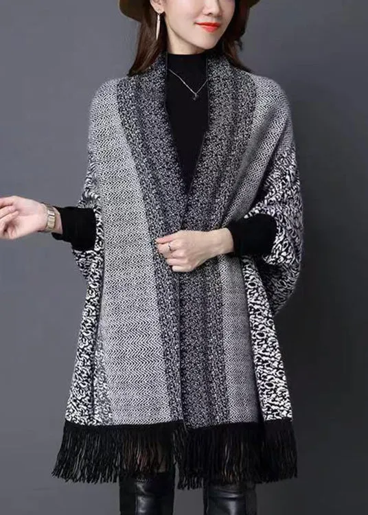 Plus Size Grey V Neck Tasseled Patchwork Knit Cardigans Fall