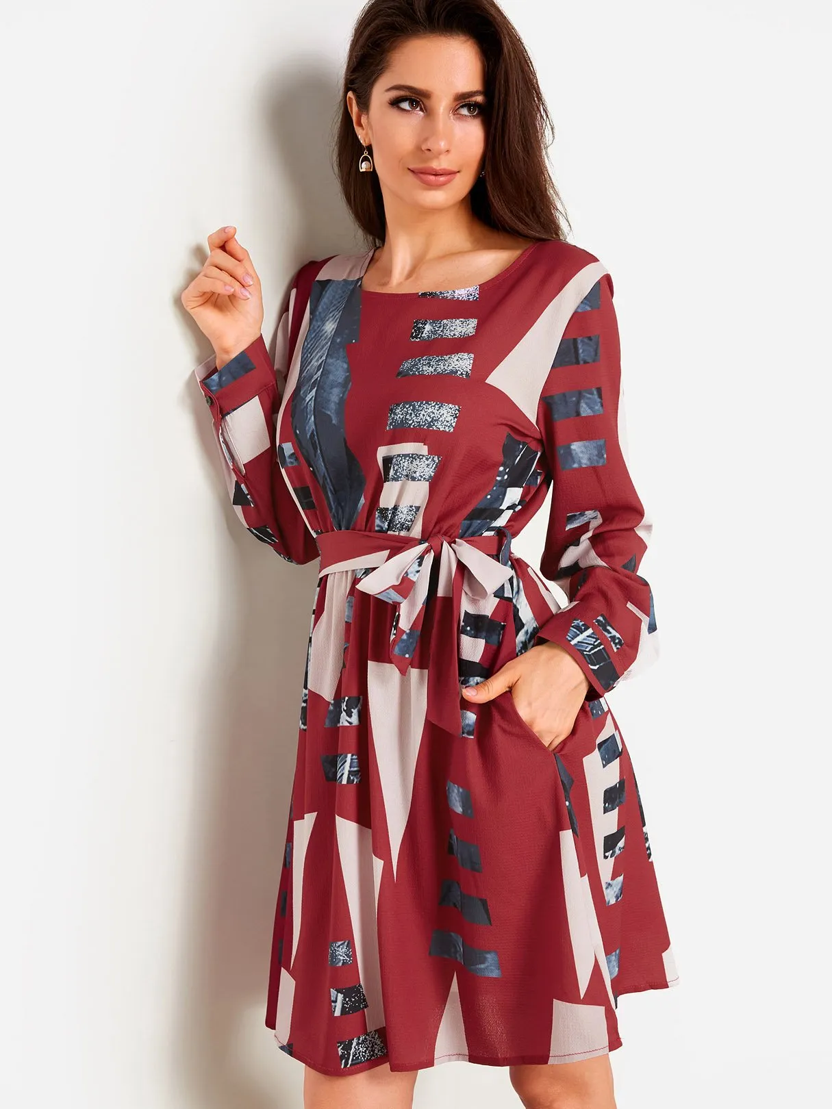 Wholesale Burgundy Round Neck Long Sleeve Geometrical Side Pockets Belt Self-Tie Casual Dress