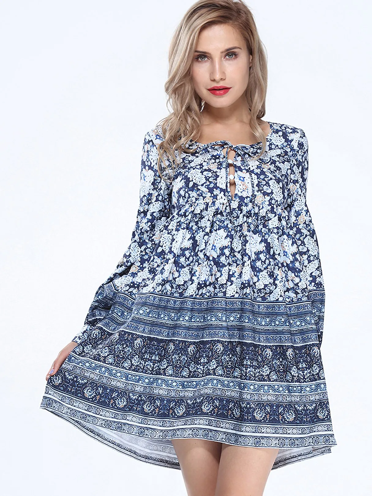 Wholesale Round Neck Long Sleeve Floral Print Casual Dresses